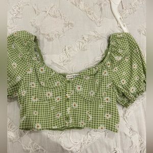 Cute summer crop top perfect condition never been worn